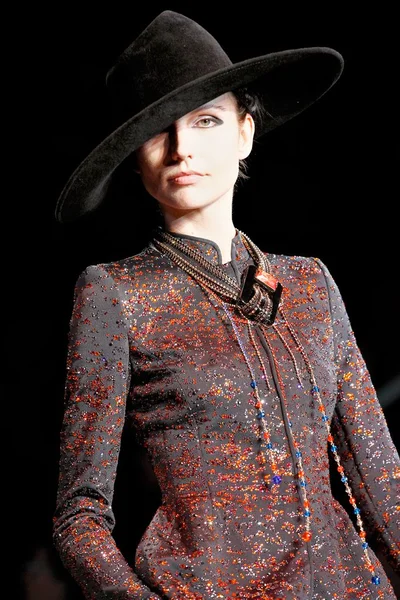 Look 128